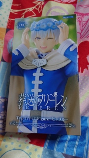 �q������